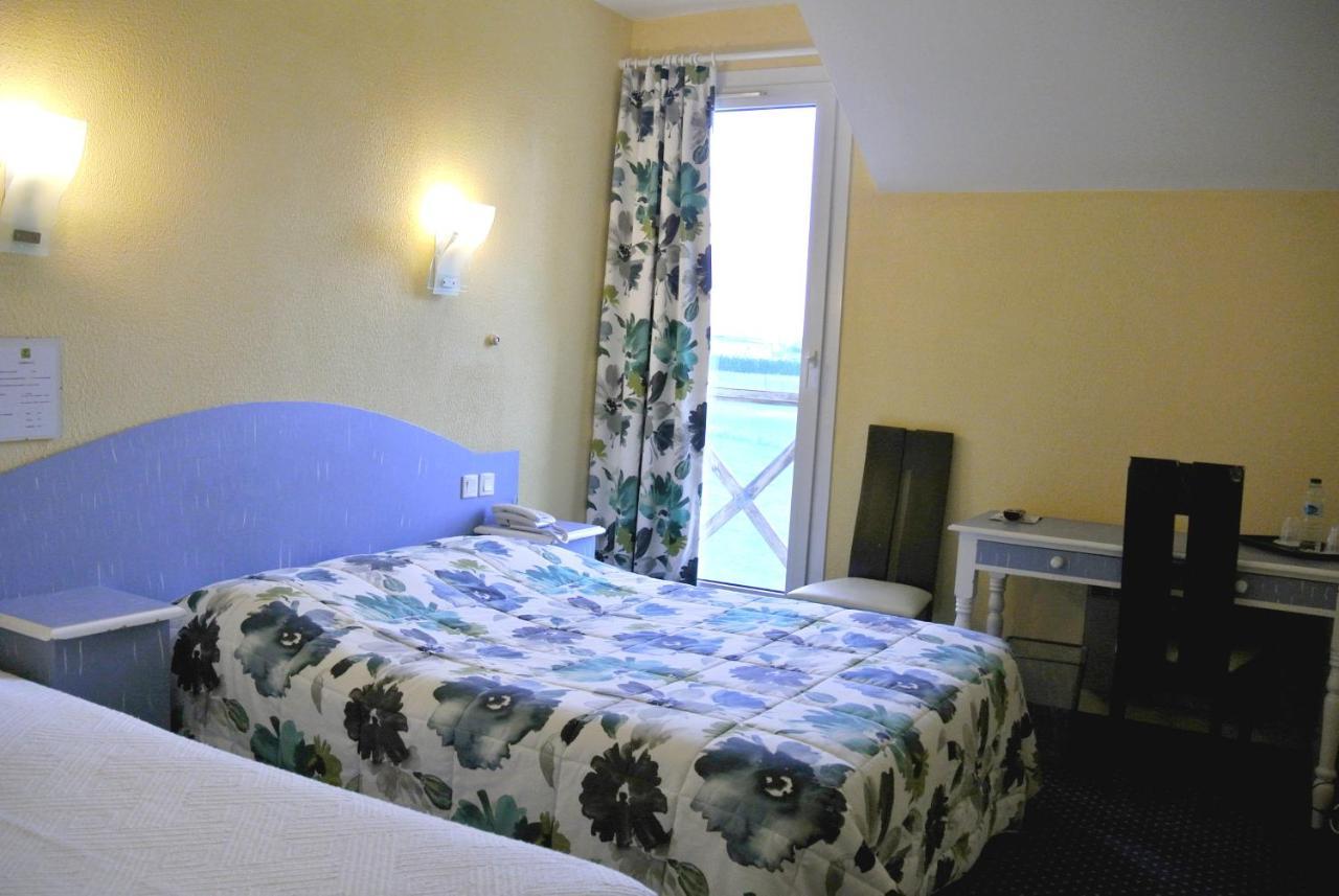 Logis Argonne Hotel Vouziers ภายนอก รูปภาพ